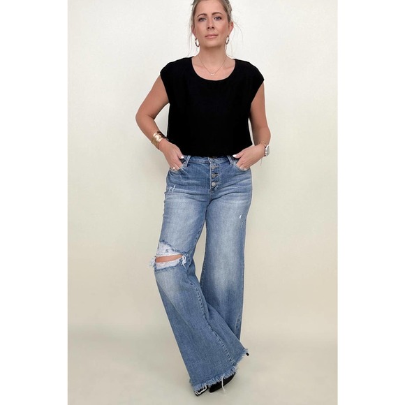 💥Risen Mid-Rise Button Down Wide Leg Jeans - Picture 2 of 8